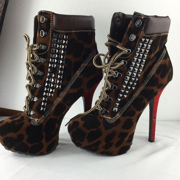 Dollhouse Shoes - Dollhouse brand predator boots